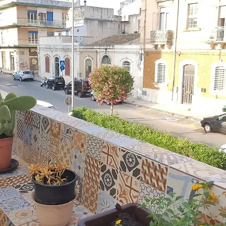 Appartamento Casa Nonna Maria Syracuse Esterno foto